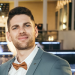 מורה אונליין לקידום אתרים SEO יניר מידלר