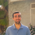 מורה אונליין לשפת R אביחי  חג'מה