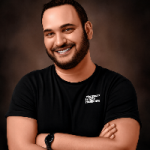 מורה אונליין לNode Js עומר תשיר