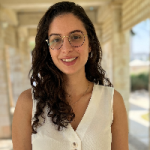 מורה פרטית שני וורנר