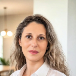 מורה אונליין לspss שרית שטרנברג