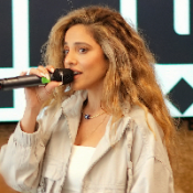 מורה פרטית מגי  היקרי