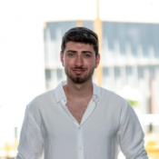 מורה פרטי Amit Daniel