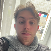 מורה פרטי David Holzman