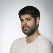 מורה פרטי אדם וקרט